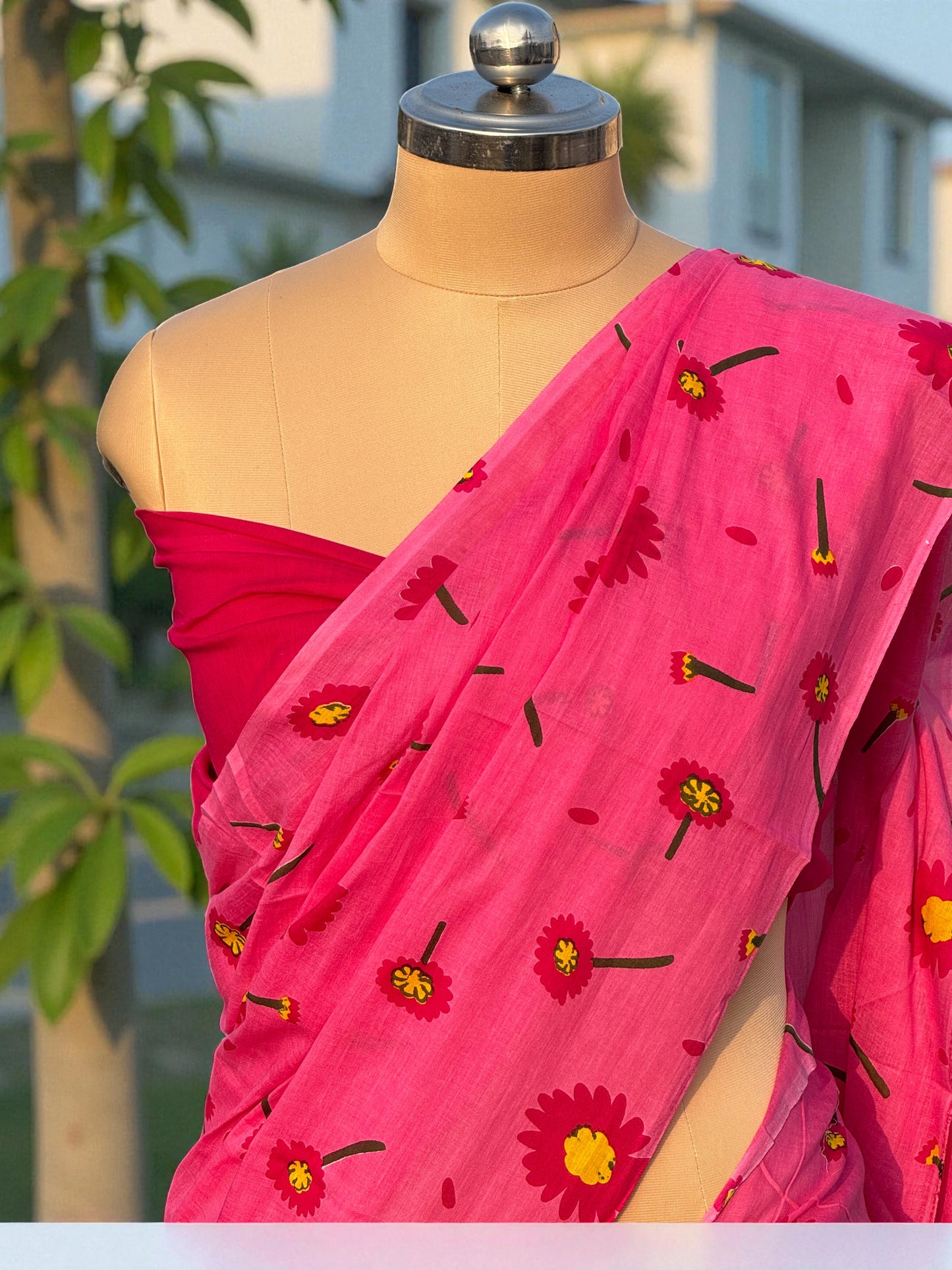Phool Bahar – Handcrafted Mul Cotton Saree